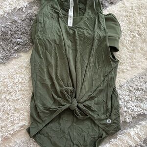 Lululemon Athletica Green Sleeveless Tie Front Tank